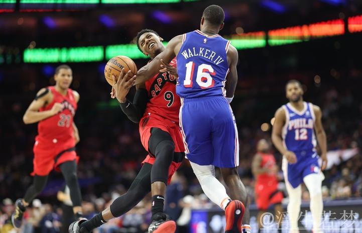 火箭险胜快船 错失良机